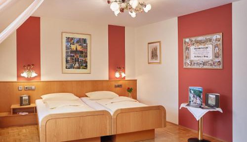Comfort Triple Room