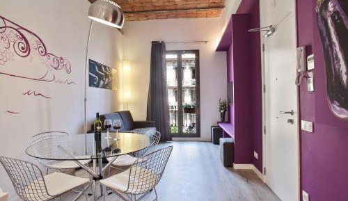 Apartment with Shower