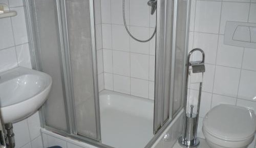 Single Room with Private External Bathroom