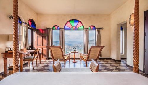 Queen Room with Balcony