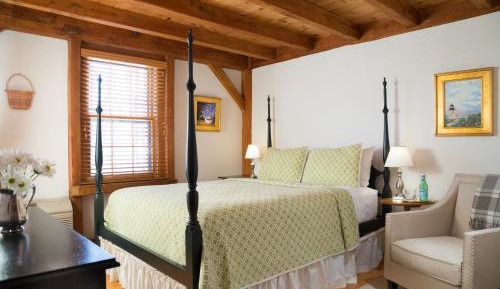 Deluxe Queen Room - Main House