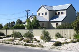 Point Lonsdale House | Spacious and Relaxing Pt Lonsdale