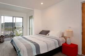 Cannonvale House | Airlie Seaview HOME Luxury. 4 to 6 per. all u need