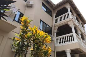 Freetown Bed & Breakfast | Ishmajoso Lodge -Secure and peaceful