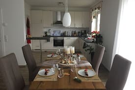 Kaltenkirchen House | Charmantes tip top Zimmer (Nähe Holsten Therme)