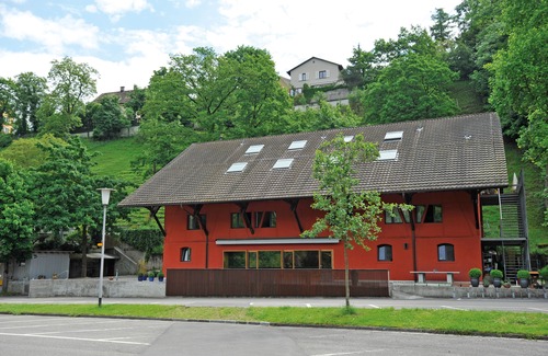 Baden Hotel | Baden Youth Hostel