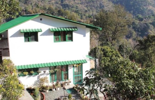 Smanora Range Hotel | The Green Lodge