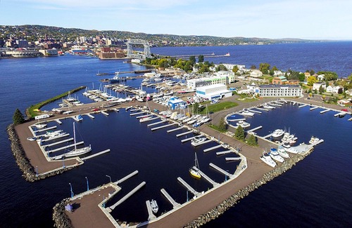 Park Point Hotel | Park Point Marina Inn