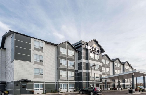 Fort St. John Hotel | Microtel Inn & Suites by Wyndham Fort St John