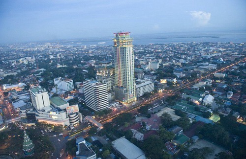 Santa Cruz Hotel | Crown Regency Hotel & Towers Cebu