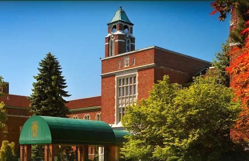 Canton Hotel | The Bertram Inn at Glenmoor