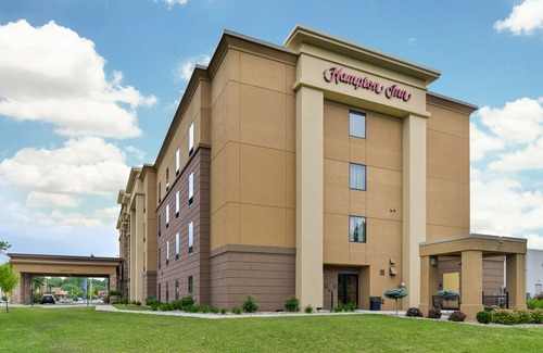 Iowa City Hotel | Hampton Inn Iowa City/University Area
