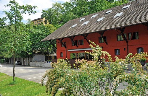 Baden Hotel | Baden Youth Hostel