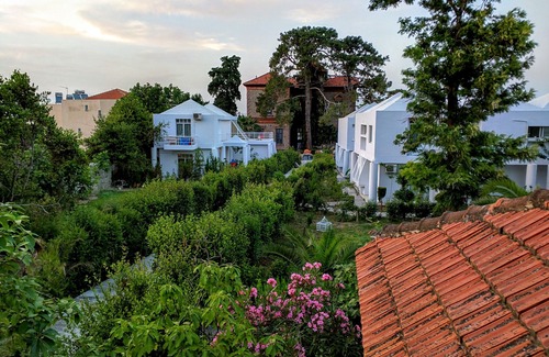Varia Hotel | Loriet Hotel