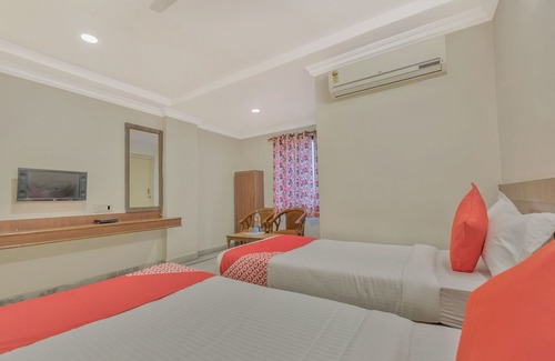 Lakdi Ka Pul Hotel | OYO 11428 Hotel Krishna's Residency