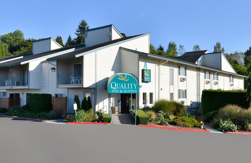 Hazel Dell South Hotel | Quality Inn & Suites Vancouver