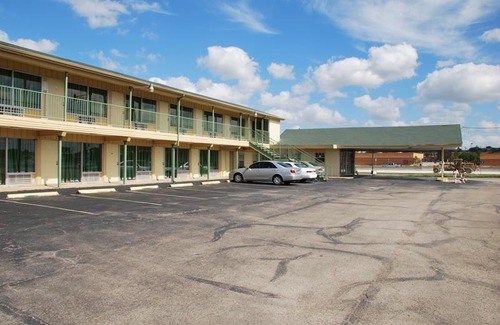 Hillsboro Hotel | Thunderbird Motel Hillsboro