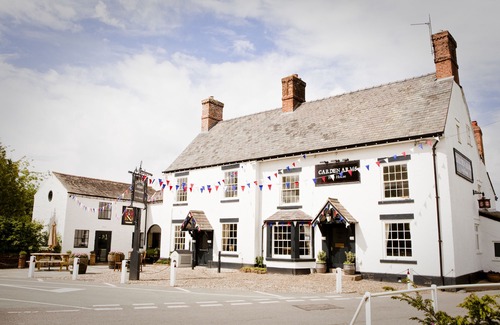 Tilston Hotel | The Carden Arms
