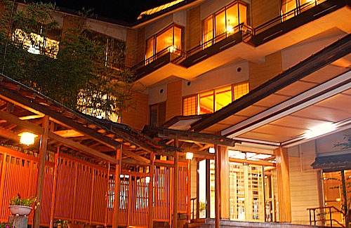Minakami Hotel | Ryokan Tanigawa