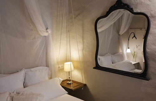 Olot Apartment | a4-1 Campaner