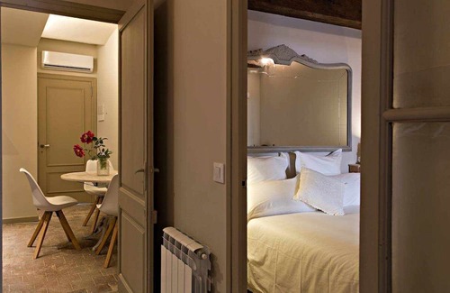 Olot Apartment | a4-1 Campaner