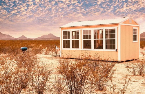 Alpine Cabin | Peach Bungalow Near Big Bend