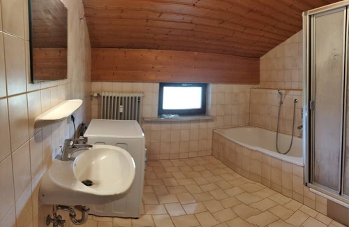 Berganger Apartment | Ferienwohnung im Grünen mit Bergblick