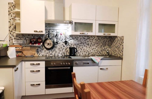 Jachymov Apartment | Nice apartment for 6 guests with internet, TV, pets allowed and parking