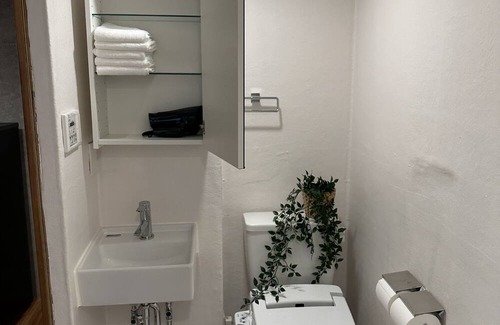 Adachi Apartment | Stylish rooms】 2 min walk from Senju-ohashi station / Designer hotel with kitchen / 1 hour from airport and Disney