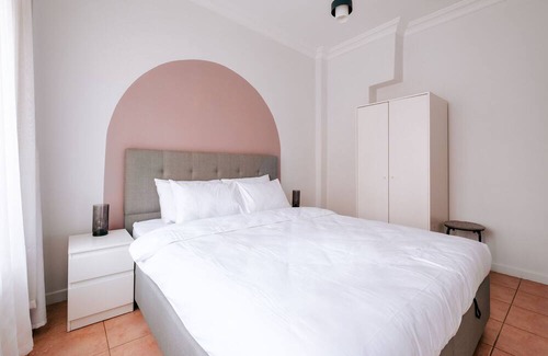 Maltepe Apartment | Flat w Balcony 4 min to Maltepe Coast