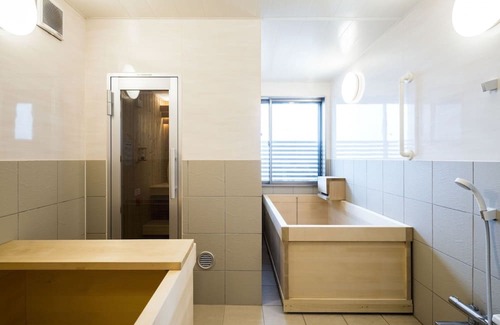 Yokosuka House | Moon road Oceanfront Villa with Traditional Japanese wooden bath Dry saunaStay with your pets / Yokosuka Kanagawa