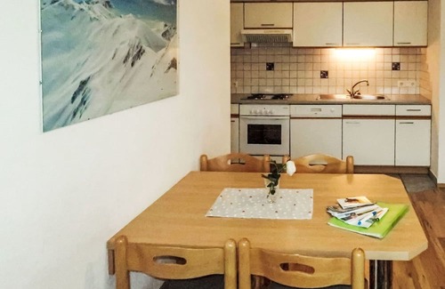 Fendels Apartment | Lovely apartment for 4 people with WIFI, TV, terrace and pets allowed