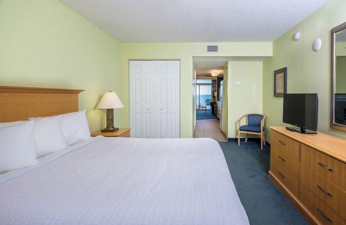 Myrtle Beach Hotel | 4 Oceanfront Suites with Balcony Views – Close to Myrtle Beach Boardwalk