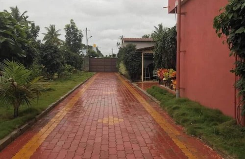 Nandi Hills Apartment | Charming 1-bedroom apartment in beautiful Nandi Hills with AC