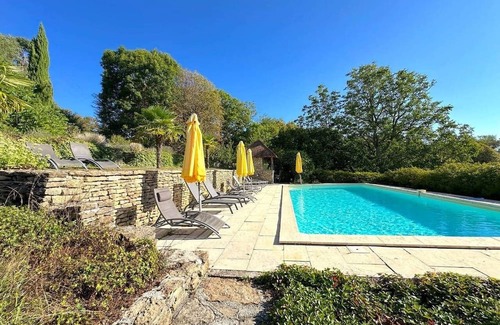 Montoillot House | Clos de Fougères - The perched hut