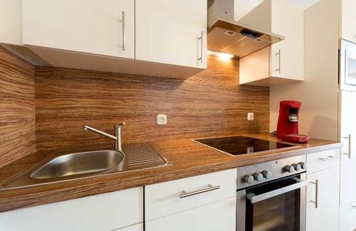 Bad Aibling Apartment | Suite 2 on the ground floor, 1.5 room apartment with south-facing balcony