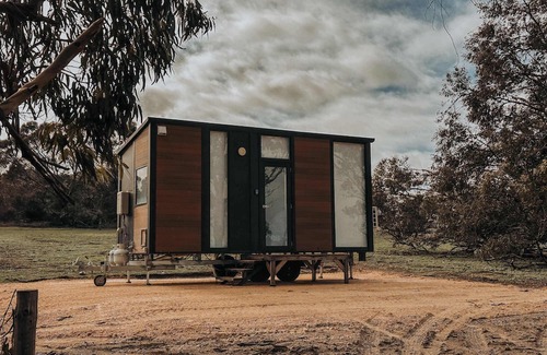 Willalooka House | Xmas Rocks - Country Cabin by Tiny Away