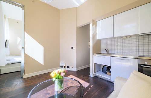 Frogner Apartment | Prime Home Rentals l Cozy & Central l Self Check-in l 400m to Aker Brygge