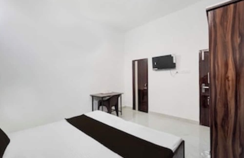 Amritsar Bed & Breakfast | 7-bedroom bed & breakfast in welcoming Amritsar with AC