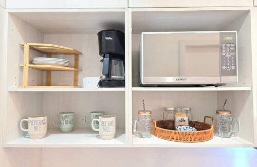 Santa Ana Apartment | Casa Boheme : Creative vibe steps away from Casco