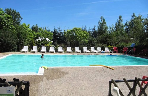 Seillac House | Super EVO - 3 bedrooms - Semi-covered terrace - Air conditioning & dishwasher included! sleeps 6