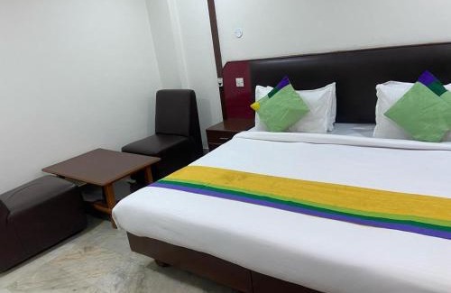 Masab Tank Hotel | Hotel Hyderabad Heights- Banjara Hills X Road- Free Breakfast