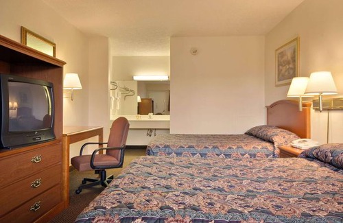 Plainfield Hotel | Days Inn by Wyndham Plainfield