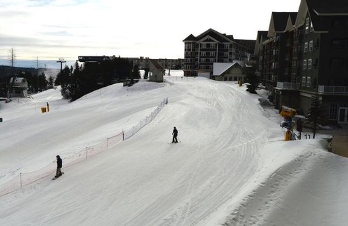 Snowshoe Hotel | 1br Expedition Station 120