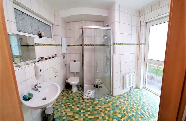 ❤ ApartHomes Nuremberg No. 1, Netflix, 2-room, WiFi, kitchen, bathroom ❤