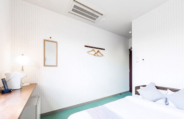 Hotel Shalom Inn Nonsmoking Semidouble room / Hakodate Hokkaidō