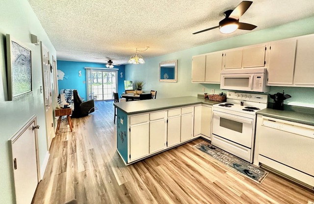Beauty and the Beach ~ Silver Creek, Peletier NC, Beauty and the Beach, Silver Creek Townhome