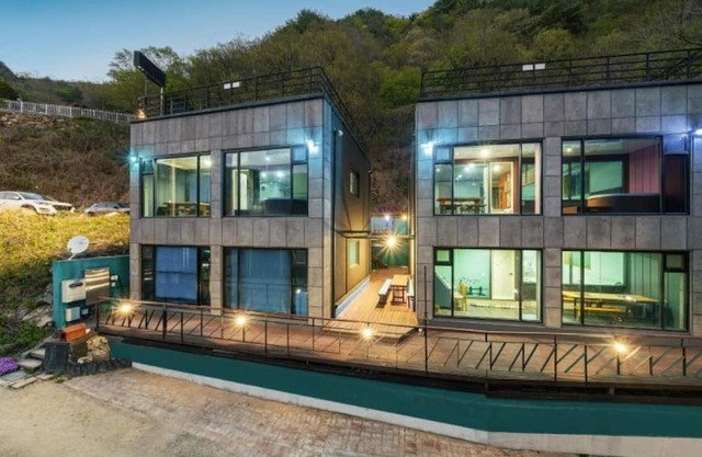 Gapyeong Point Pool Villa Pension