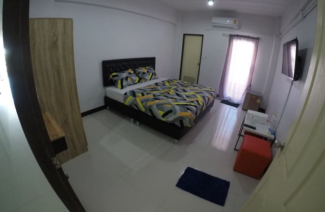 Bun Som Apartment
