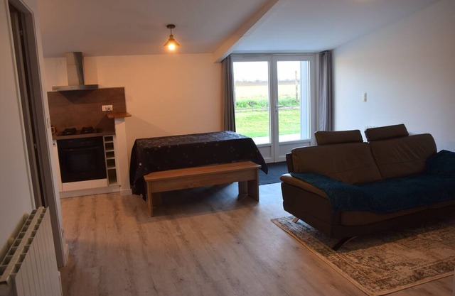 2-bedroom house in the heart of the marais poitevin, between niort and la rochelle